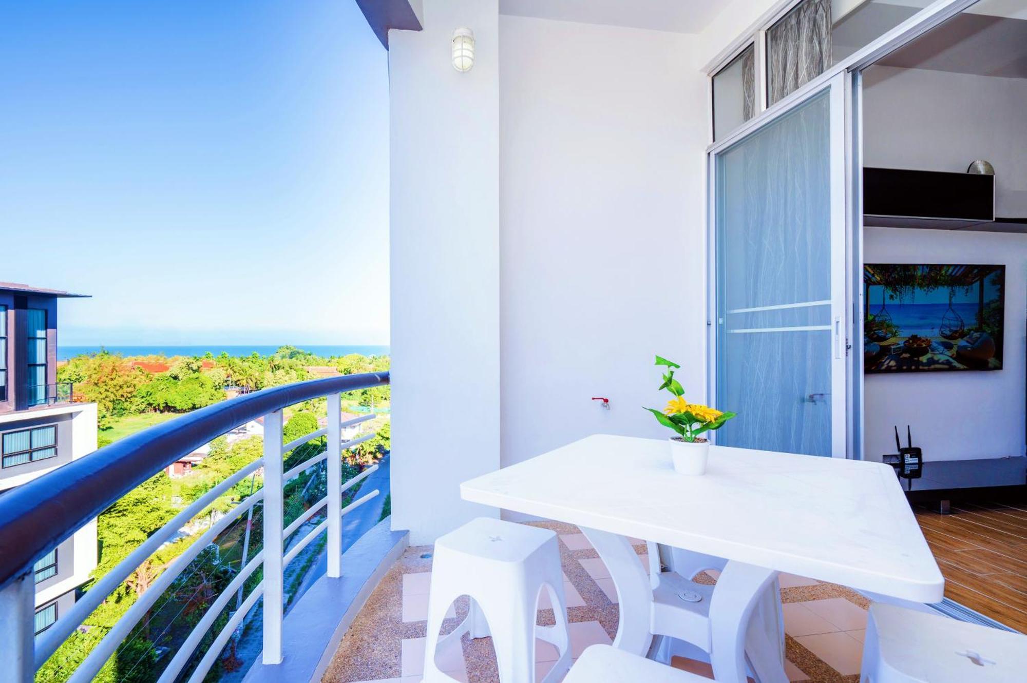 Hua Hin First - Happy Rent Apartment Екстериор снимка