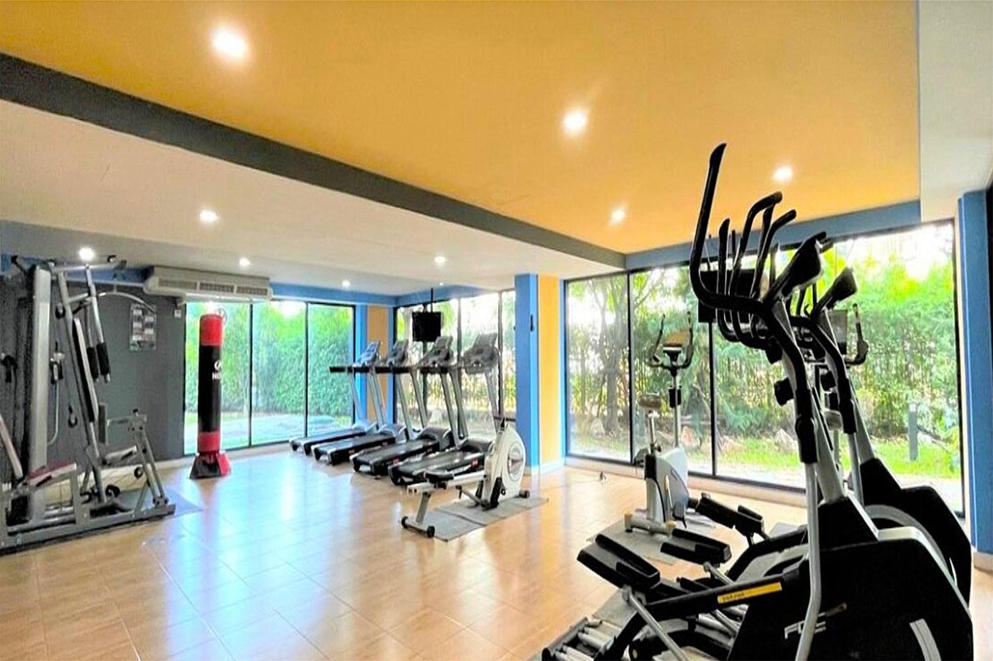 Hua Hin First - Happy Rent Apartment Екстериор снимка